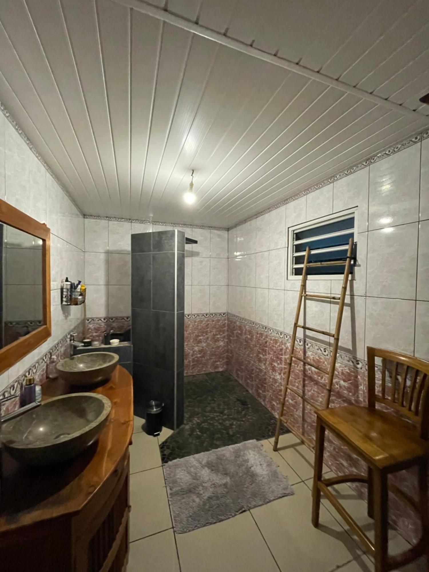 Escapade Dans L'Est Chambre Confort Avec Piscine Bras-Panon Екстер'єр фото
